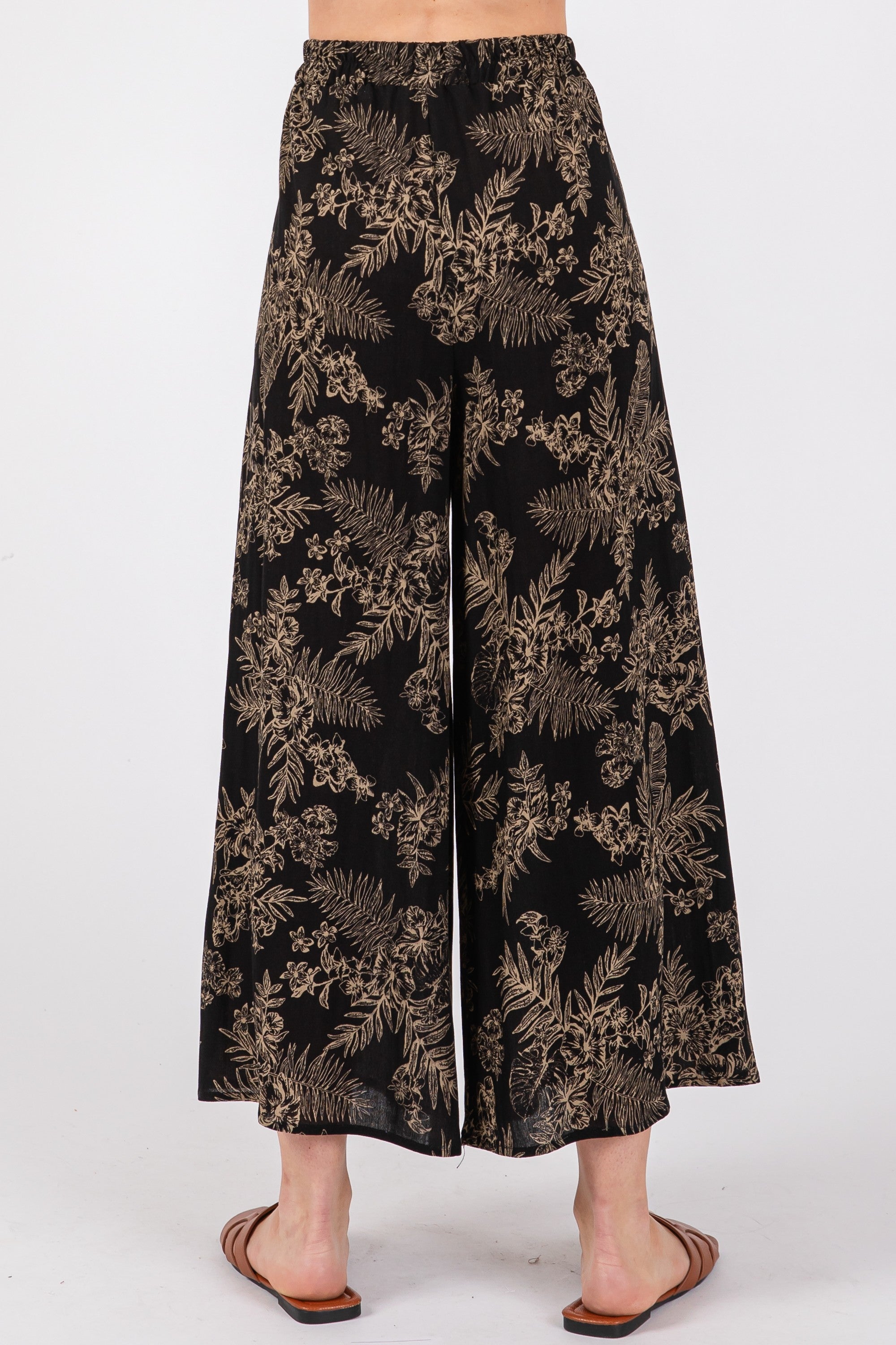 Serena - Relaxed Pants with Flared Leg
