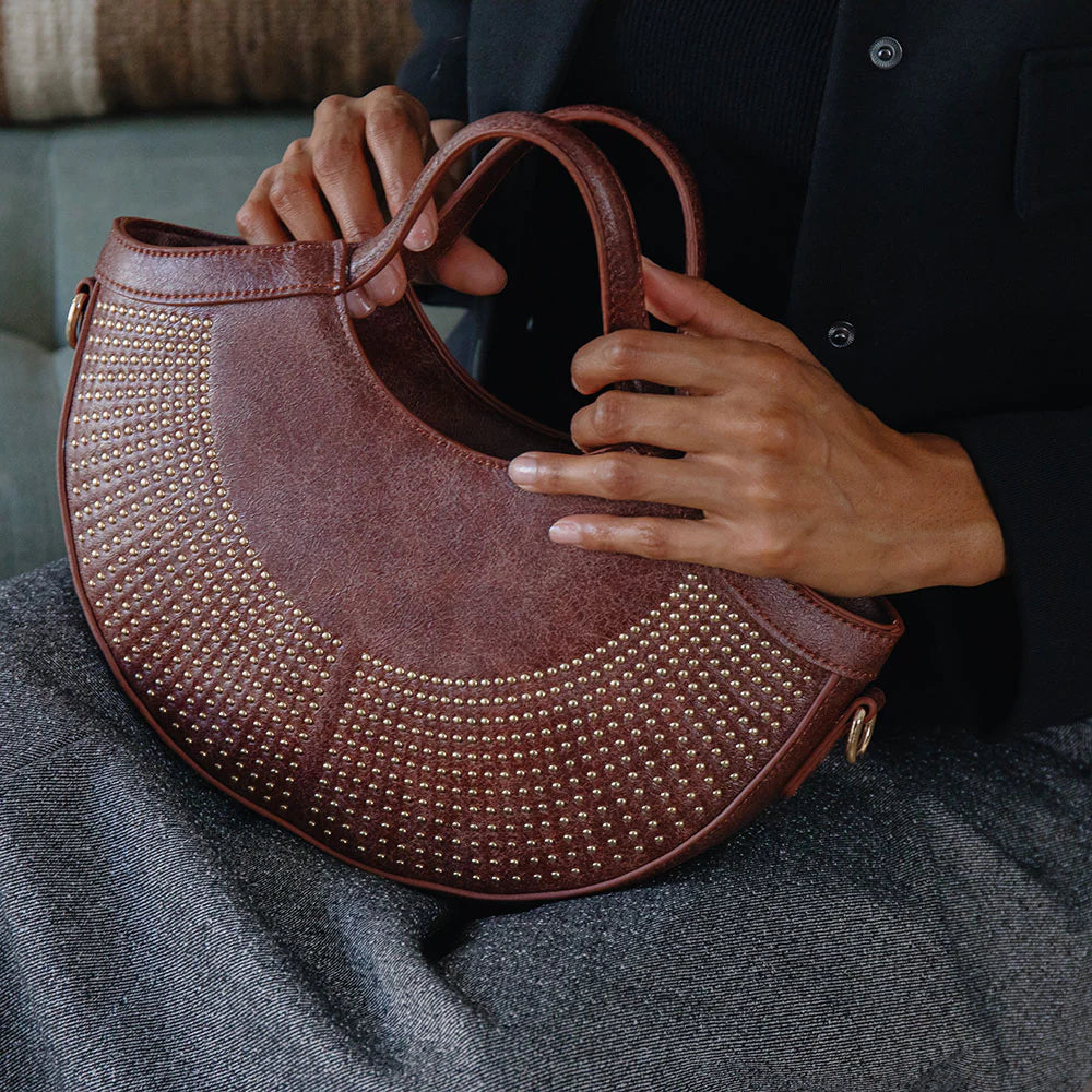 The Kaylee Crossbody Bag – Thread + Seed