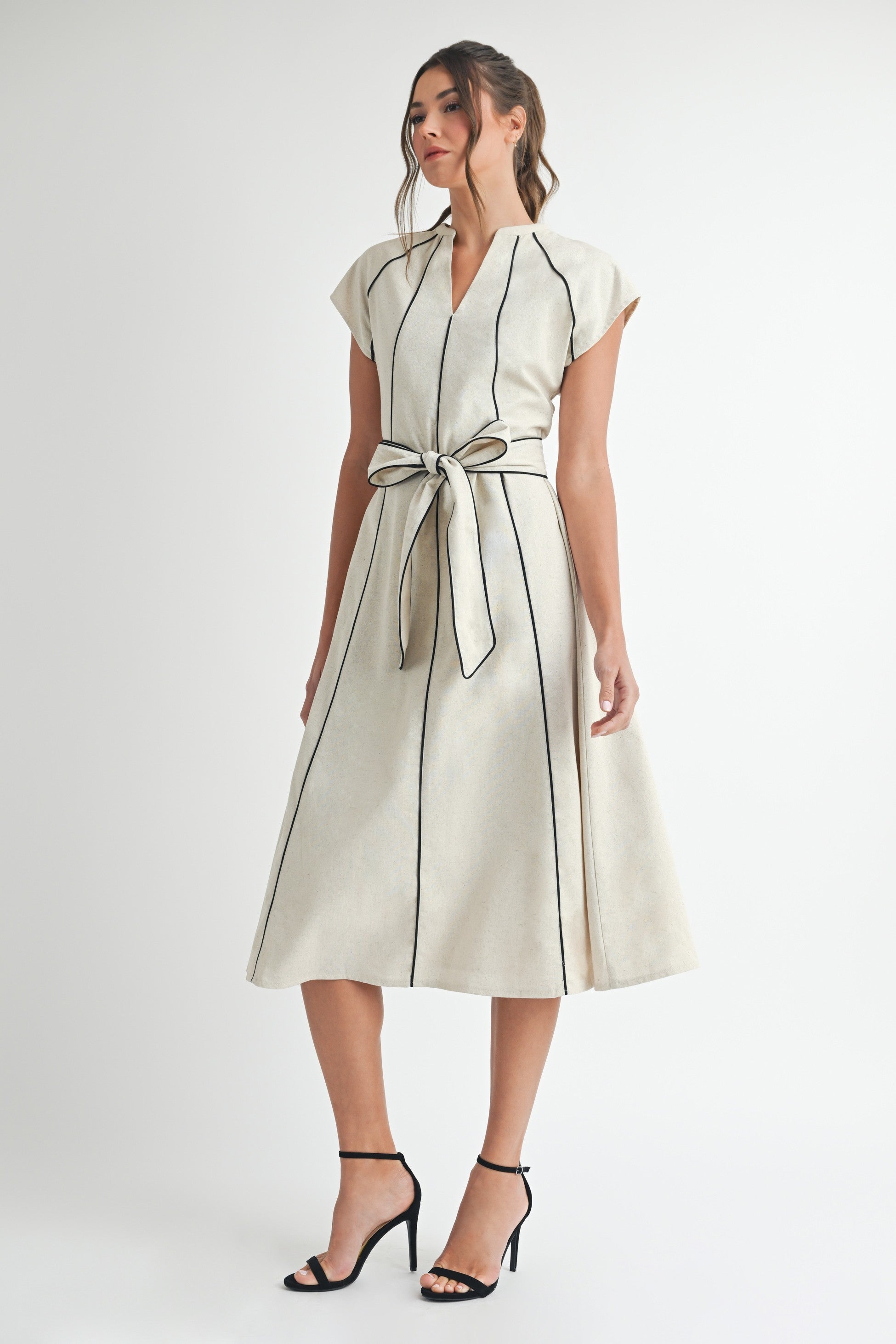 The Margaret Linen Stripe Midi Dress Thread + Seed The Margaret Linen Stripe Midi Dress Thread + Seed