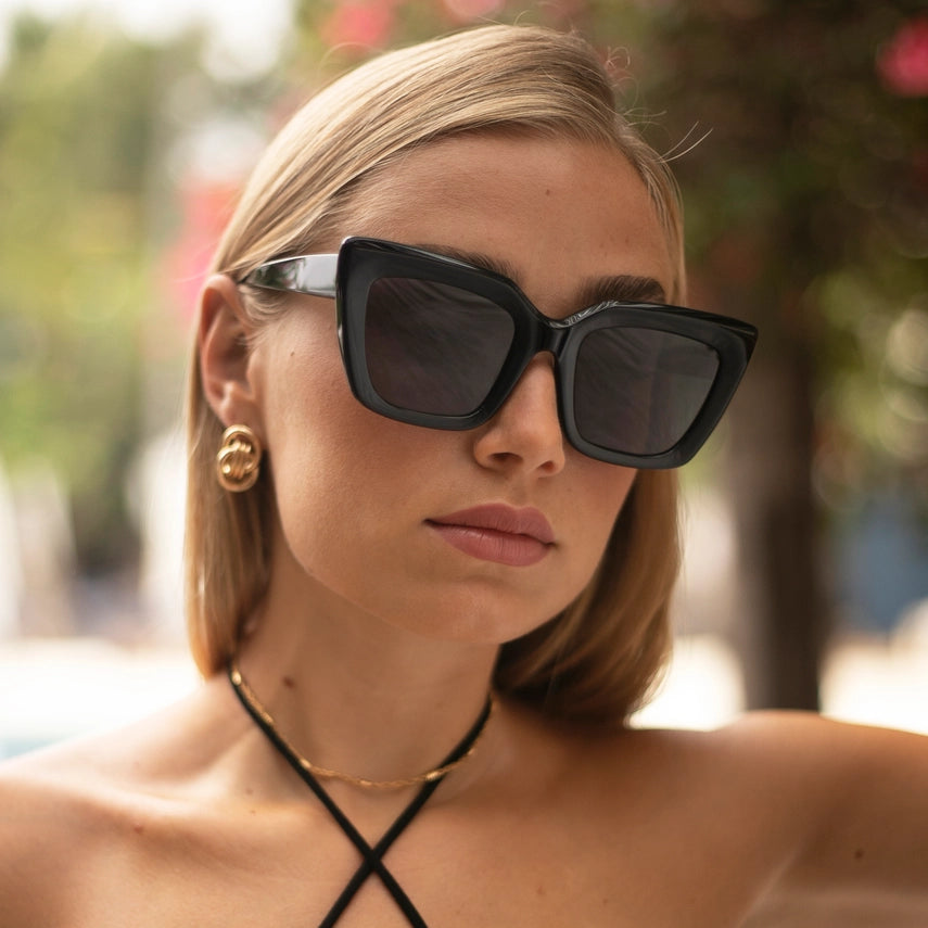 The Portofino Black Acetate Oversized Cat Eye Sunglasses  display picture 3