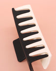 The AJ Colorblock Claw Clip