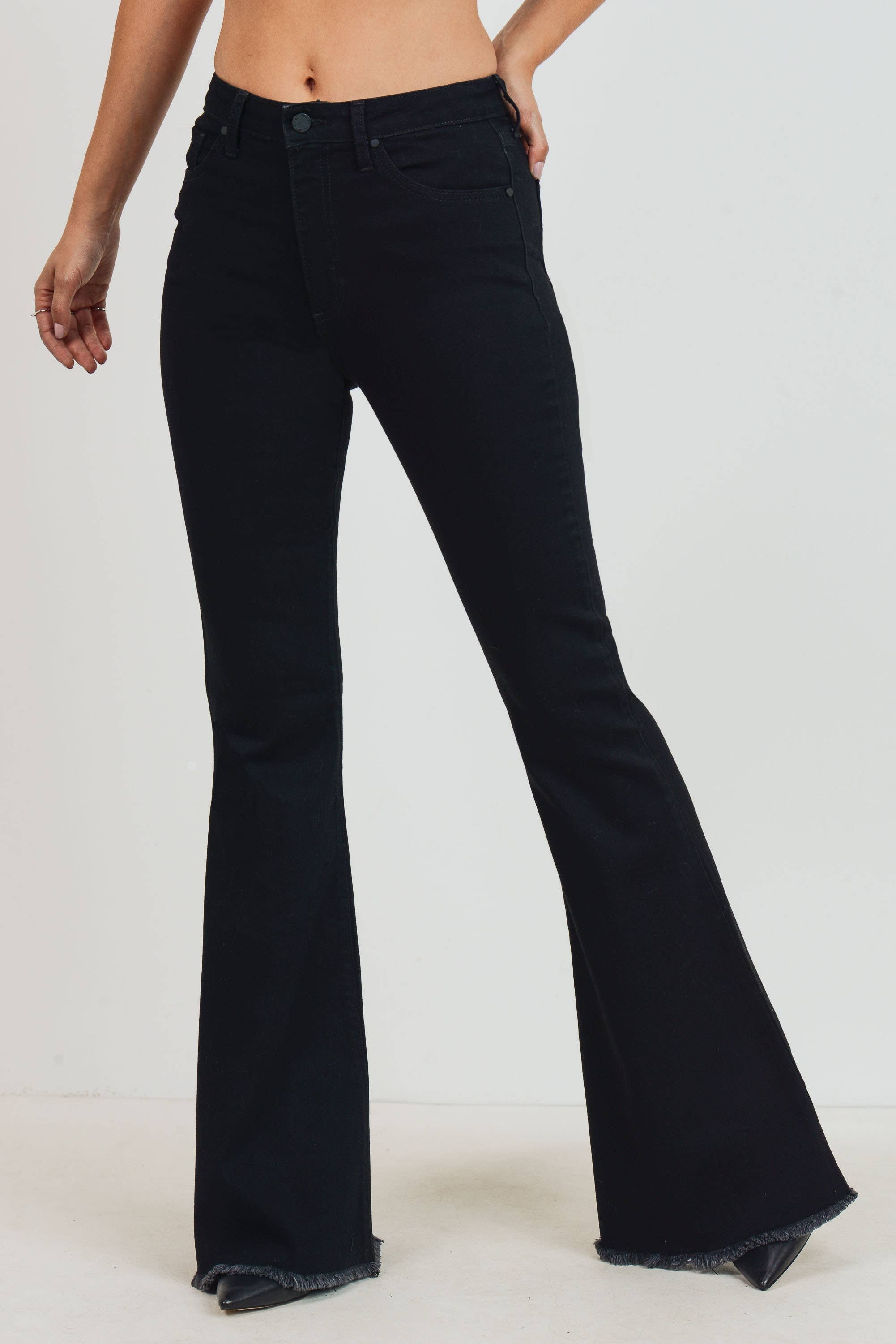 Diktat byrde Spille computerspil The Classic High Rise Bell Bottom Jeans By Just Black Denim – Thread + Seed