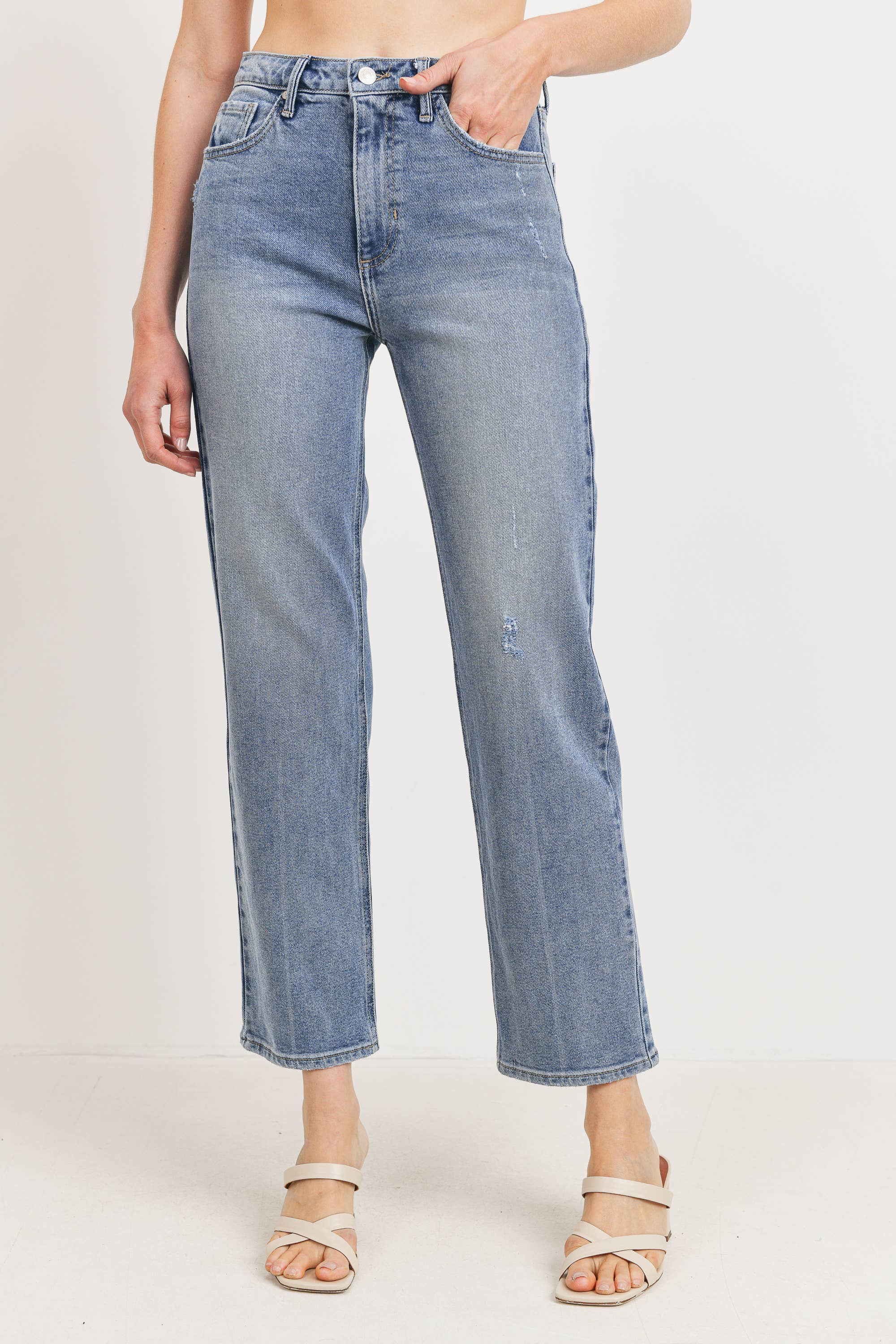 The Dell Full Length True Vintage Straight Jeans by Just Black Denim
