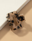 The Cara Hair Claw Clip