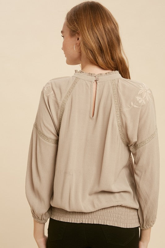 The Riah Embroidered Top – Thread + Seed