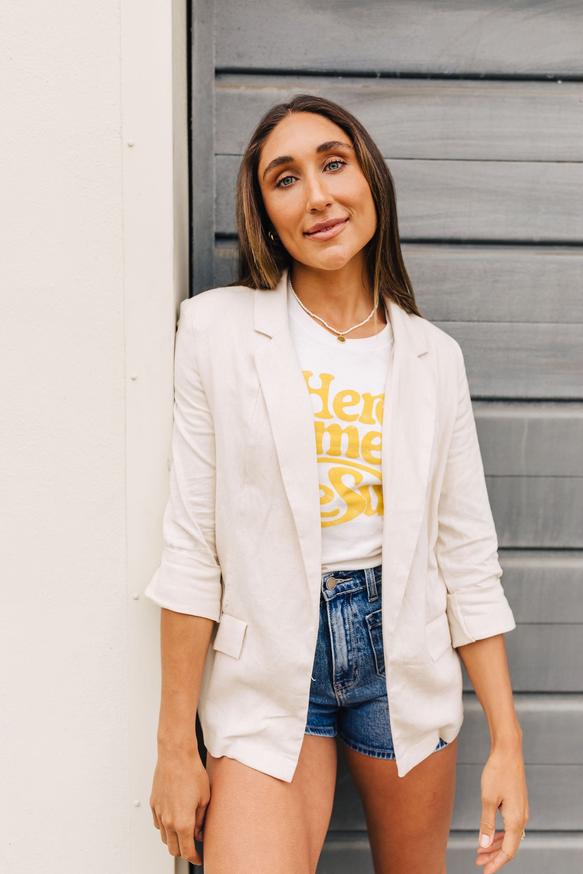 The Here Comes the Sunshine Look
