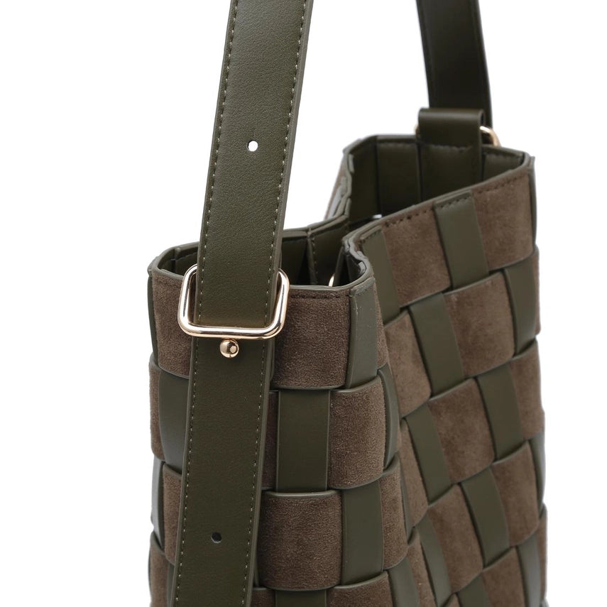 The Elva Woven Bucket Bag