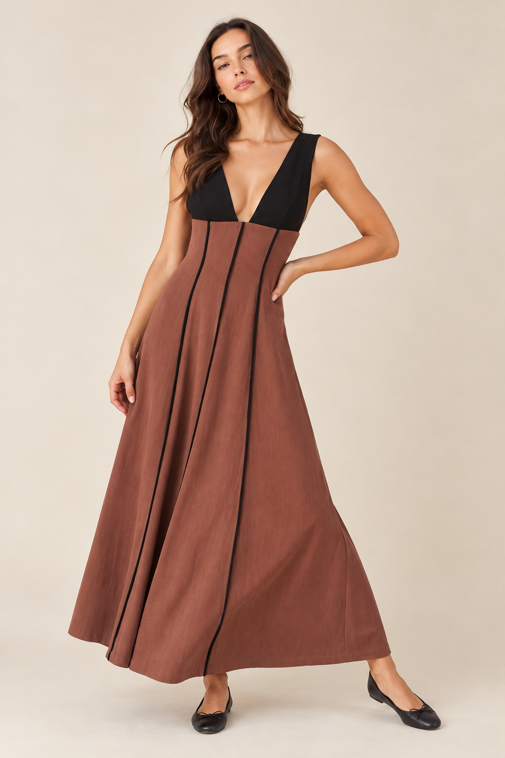The Soraya Brown Contrast Piping Dress