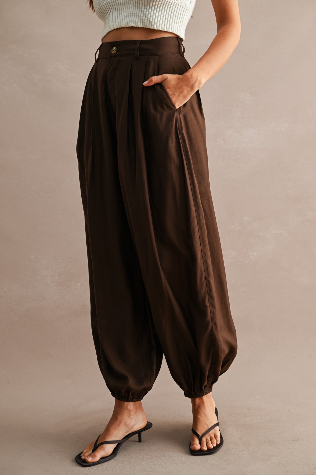 The Lennon Brown Pleated Balloon Pants