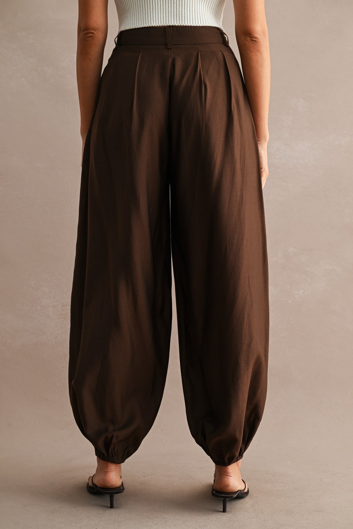 The Lennon Brown Pleated Balloon Pants