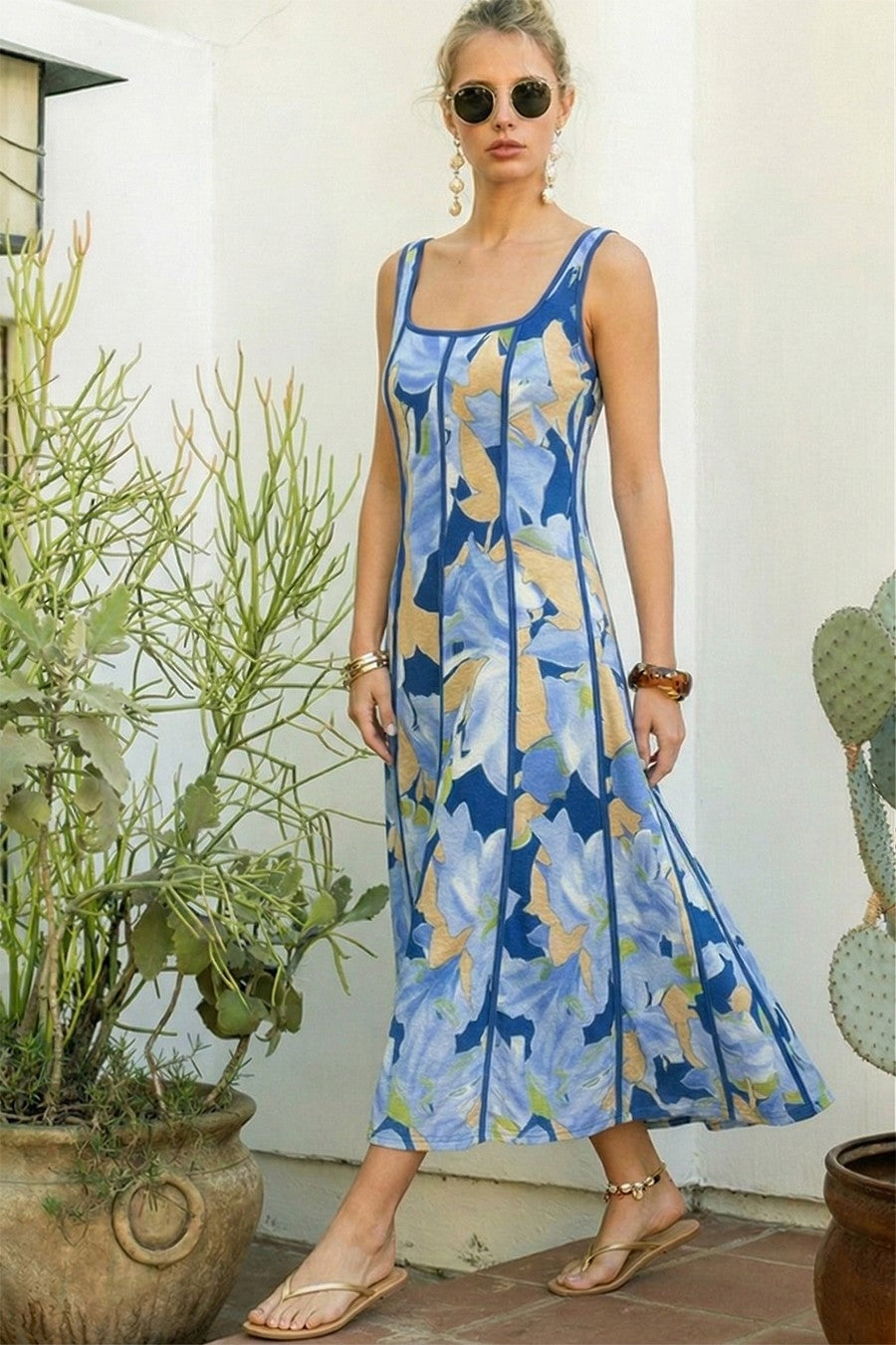 The Solene Floral Contrast Midi Dress