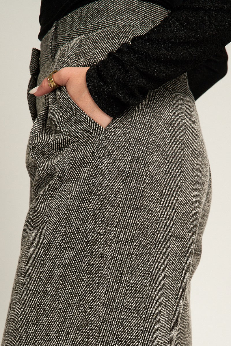 The Teagin Pintuck Pants – Thread + Seed