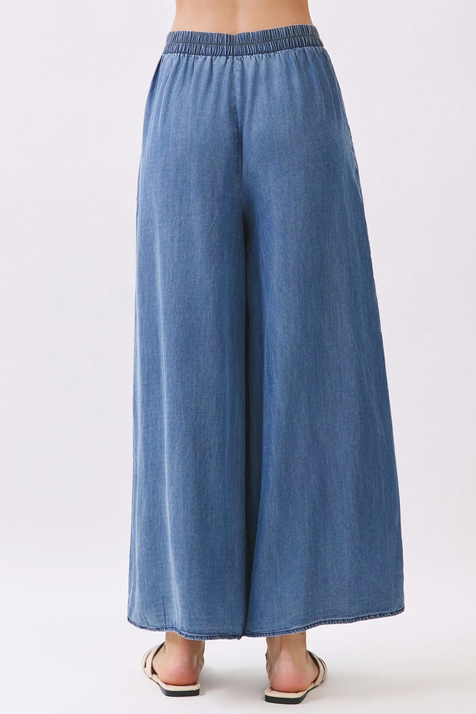 The Kelsey Tencel Culotte Pants