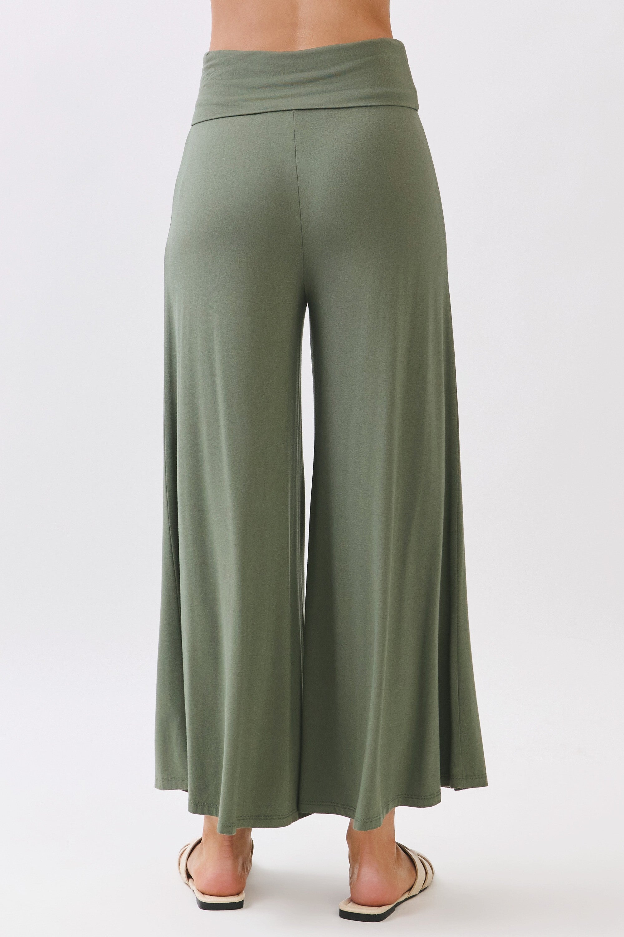 The Jaya Olive Palazzo Pants