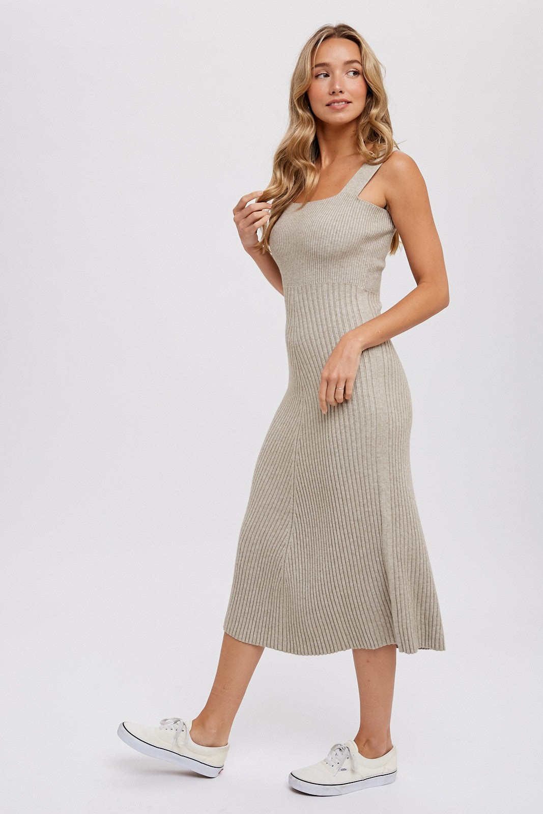 The Aisley Ribbed Sweater Midi Dress Thread + Seed The Aisley Ribbed Sweater Midi Dress Thread + Seed