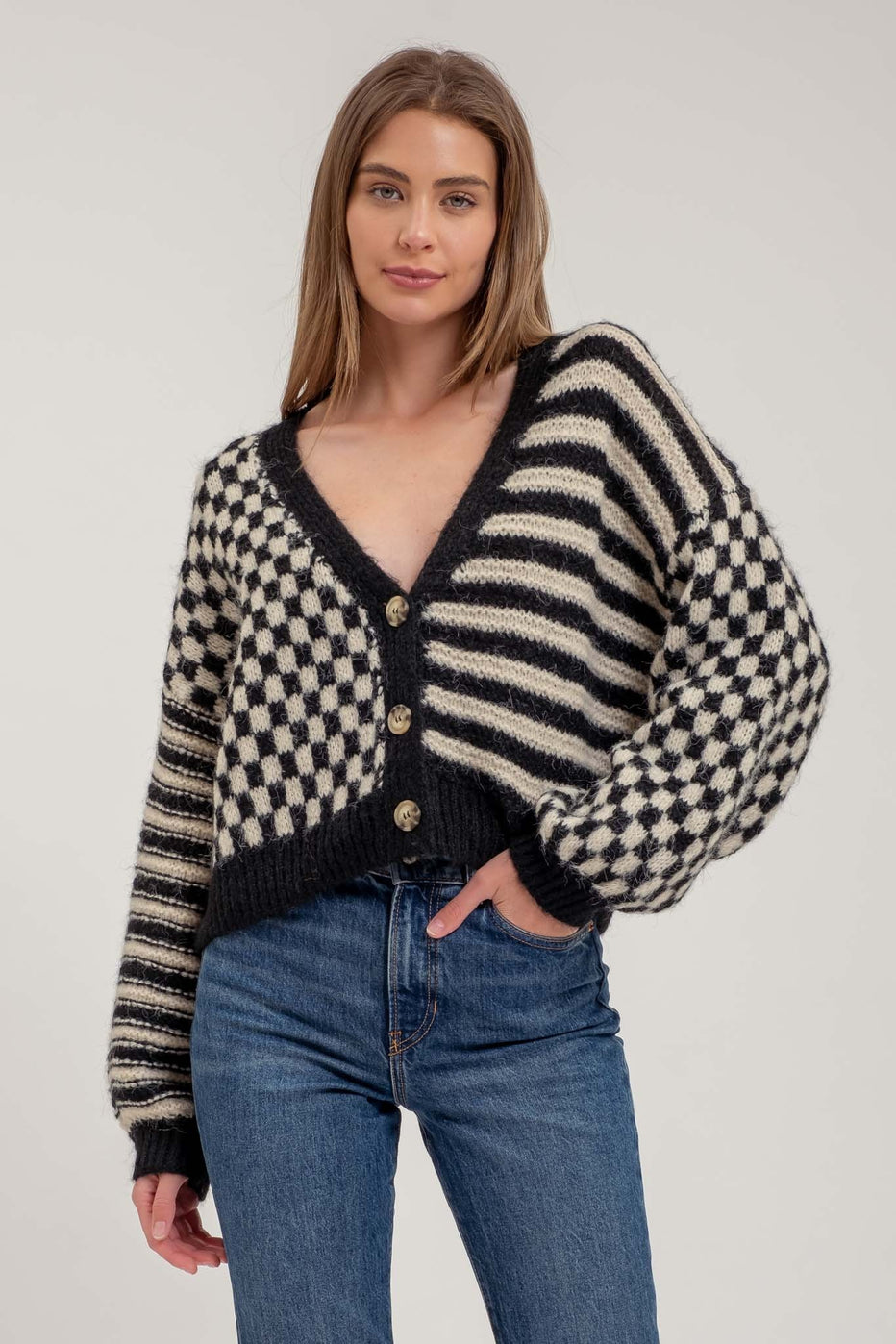 Checkered knit cardigan