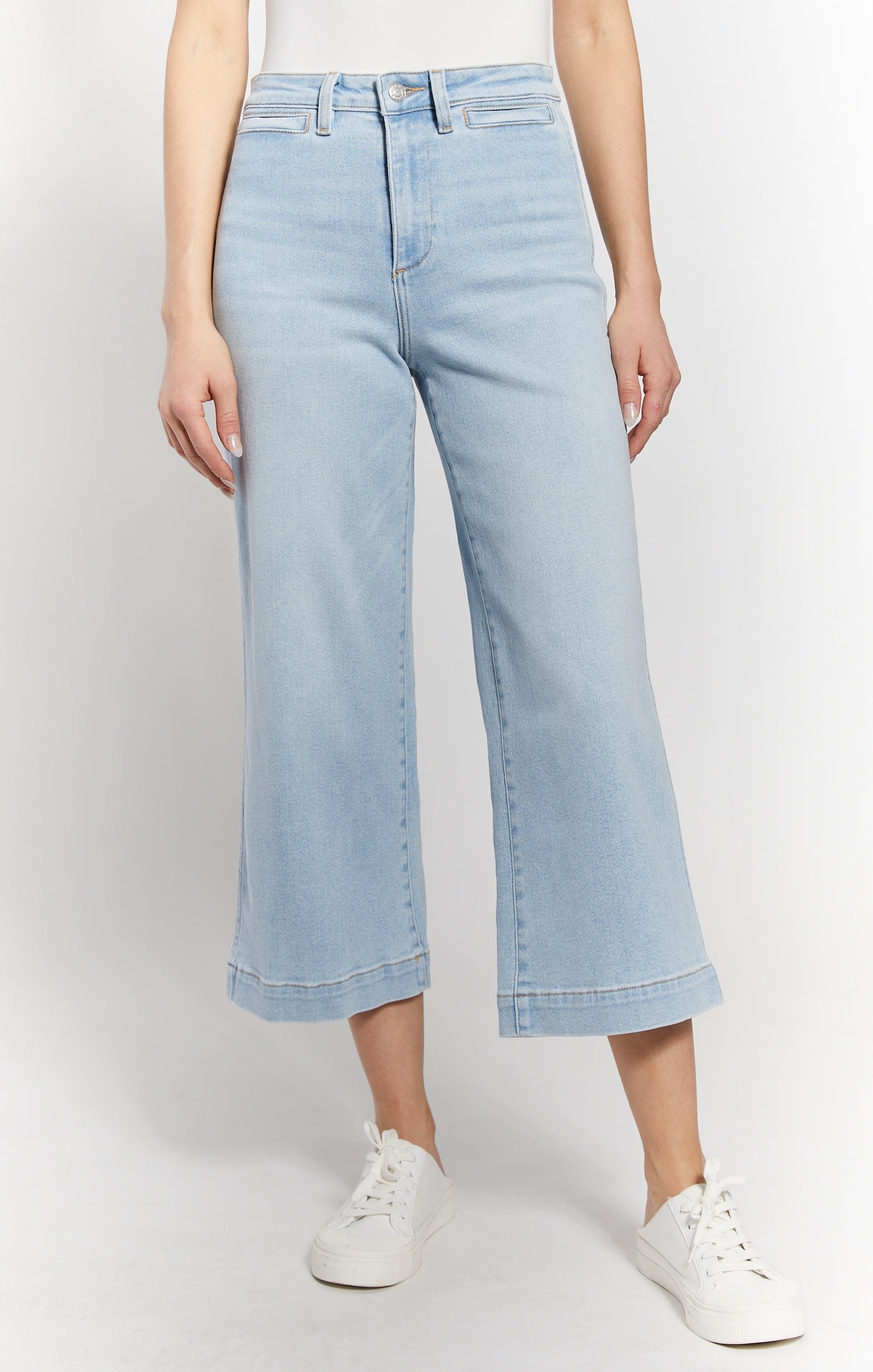 The Greer Powder Wide Leg Cropped Denim Jeans