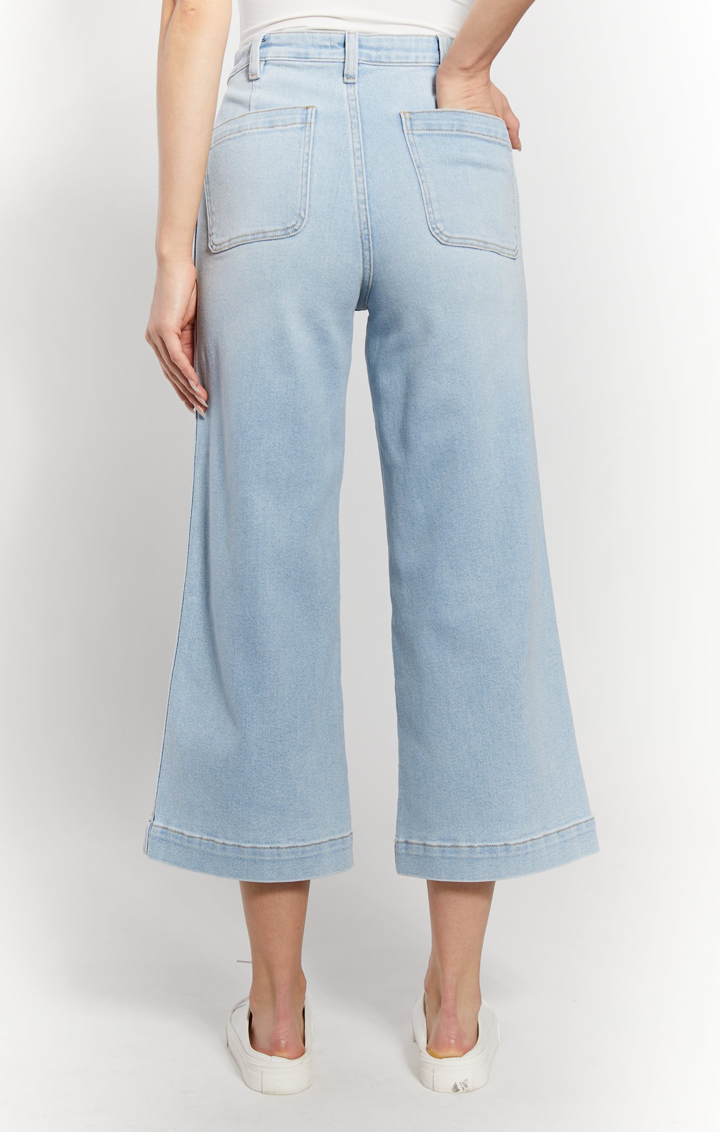 The Greer Powder Wide Leg Cropped Denim Jeans