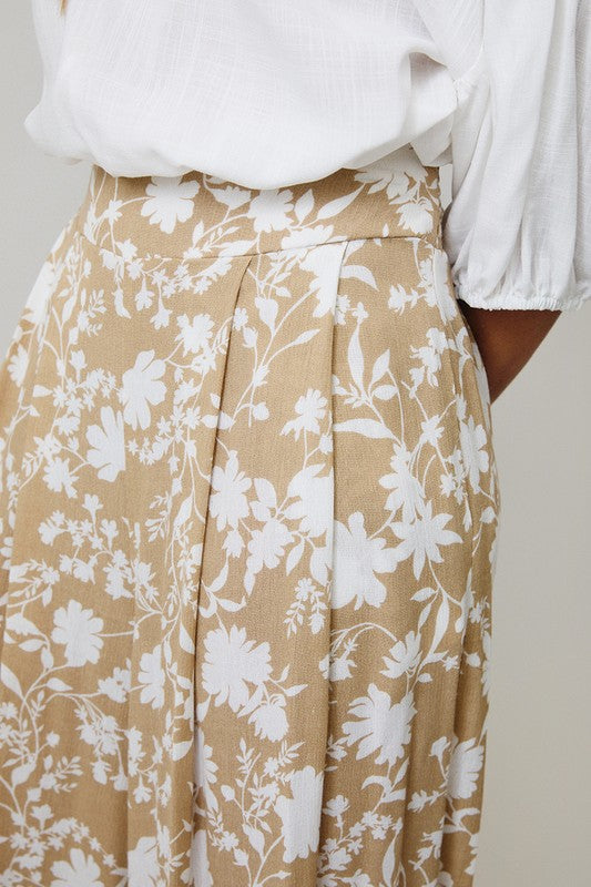 The Sylvie Floral Wide Leg Pleated Pants