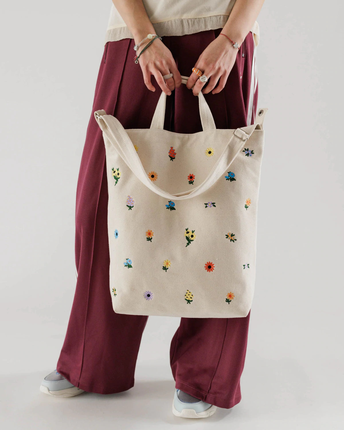 The Embroidered Ditsy Floral Duck Bag by Baggu