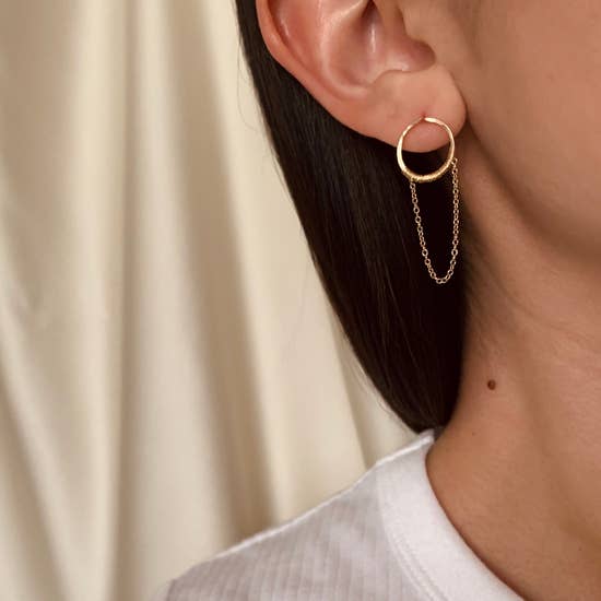 The Lucia Circle Studs with Chains By Points Jewelry