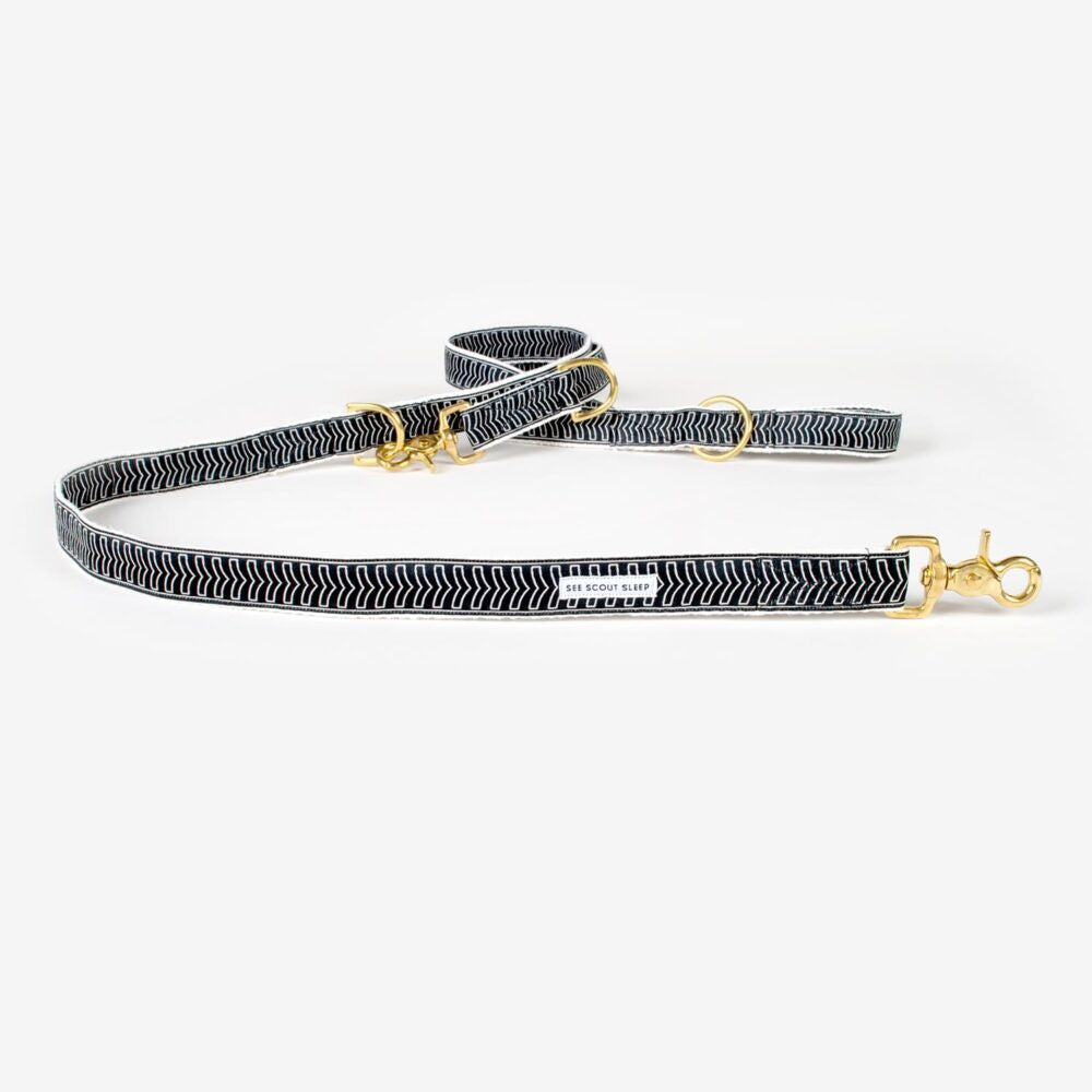The Black + Cream Chef L&#39;Bark CityLeash by See Scout Sleep