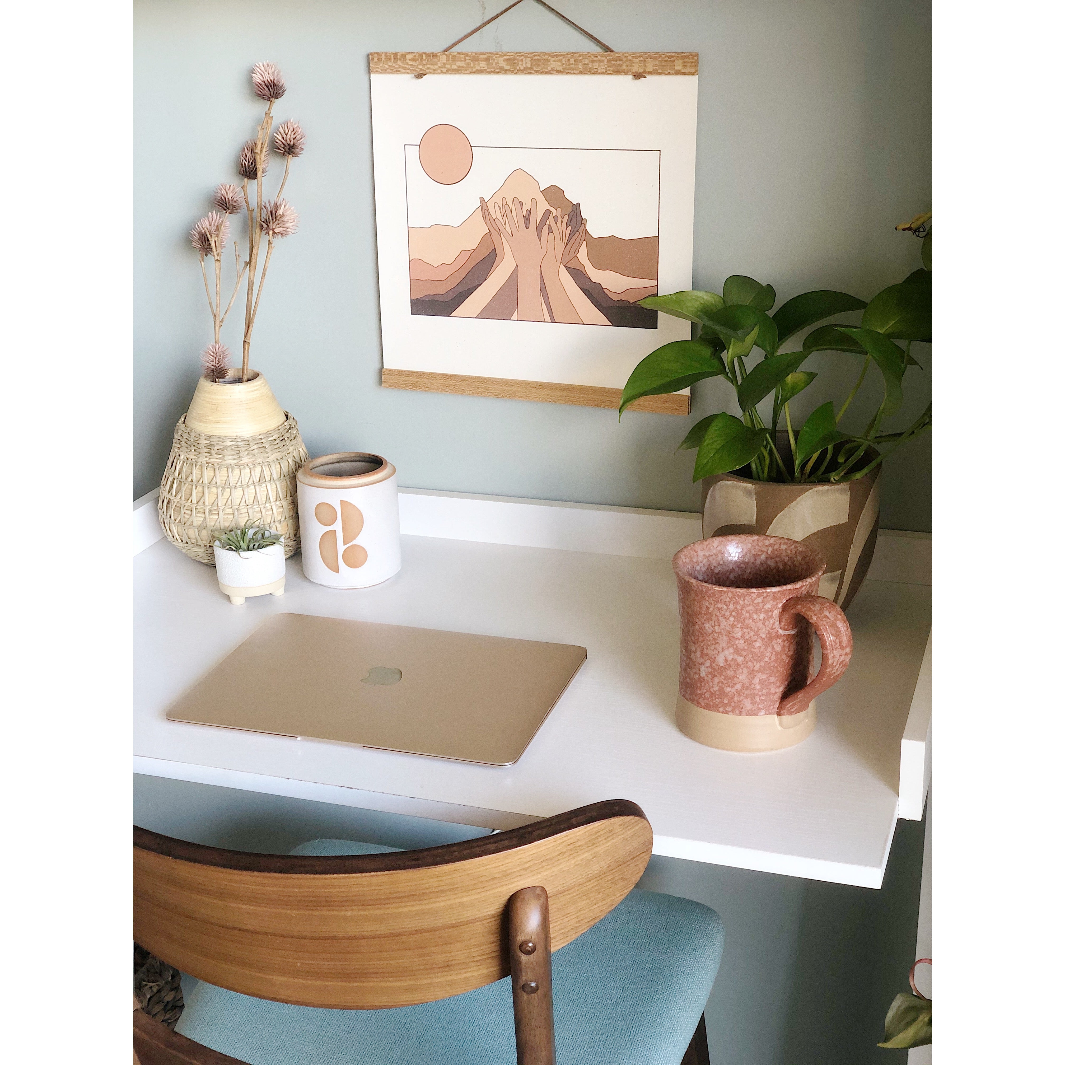 Wood Magnet Hanging Frame – Thread + Seed