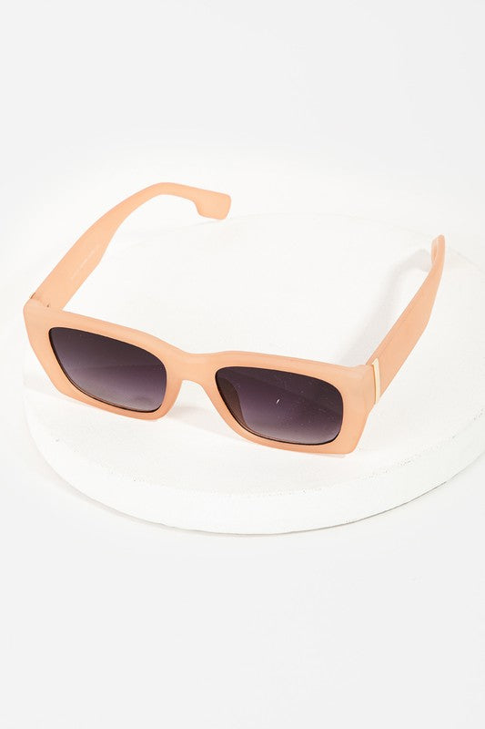 The Kai Rectangle Sunglasses