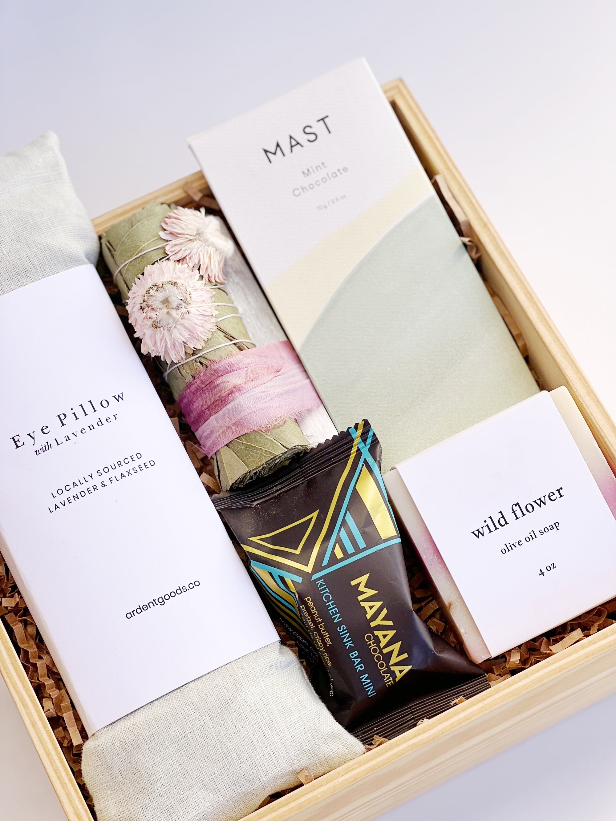 The Floral Mint Box