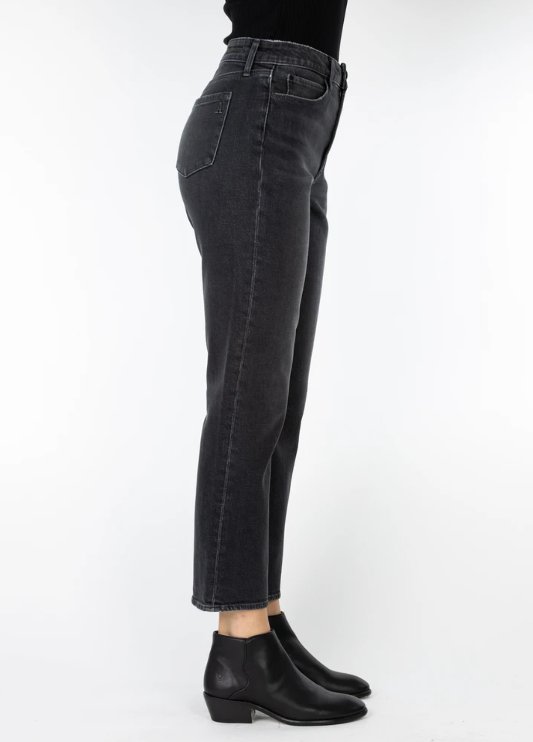 The Kate Cropped Straight Leg Jeans by Articles of Society - Gillett