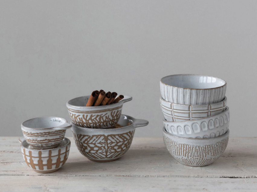 The Stoneware Measuring Cups