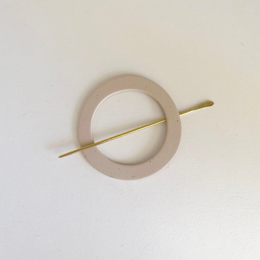 Circle and Brass Hair Pin by Little Pieces Jewlery
