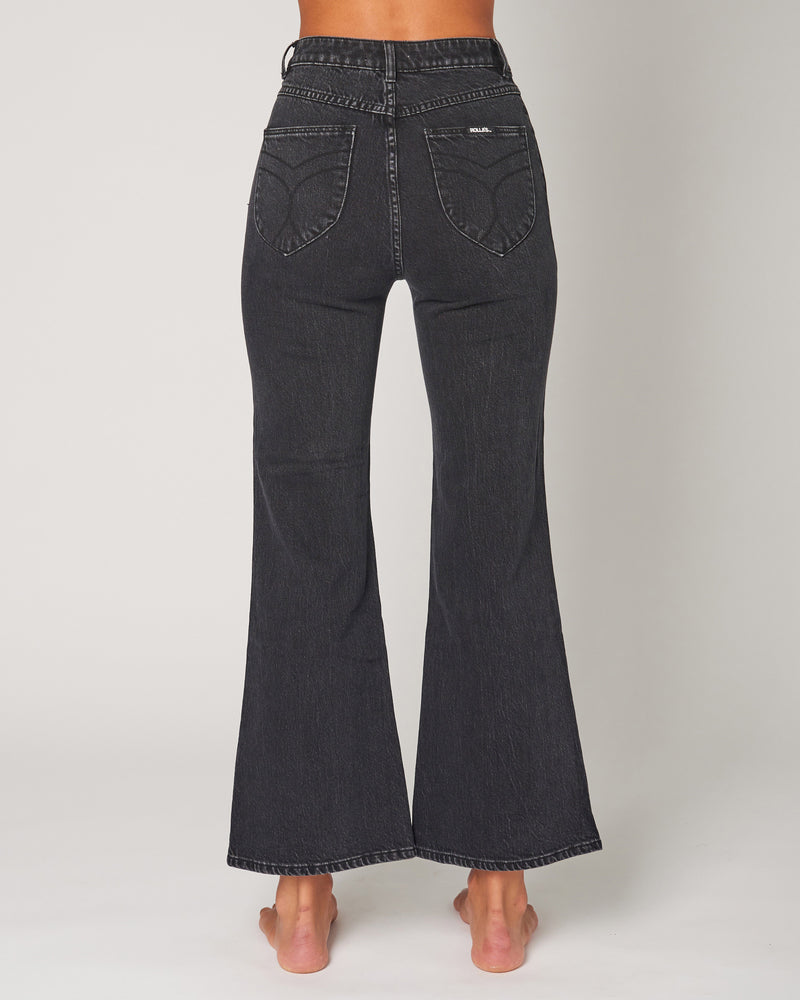 The Eastcoast Cropped Flare Denim by Rolla&#39;s